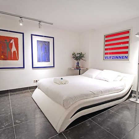 Ground Floor Canal Apartment Amsterdam Exterior photo