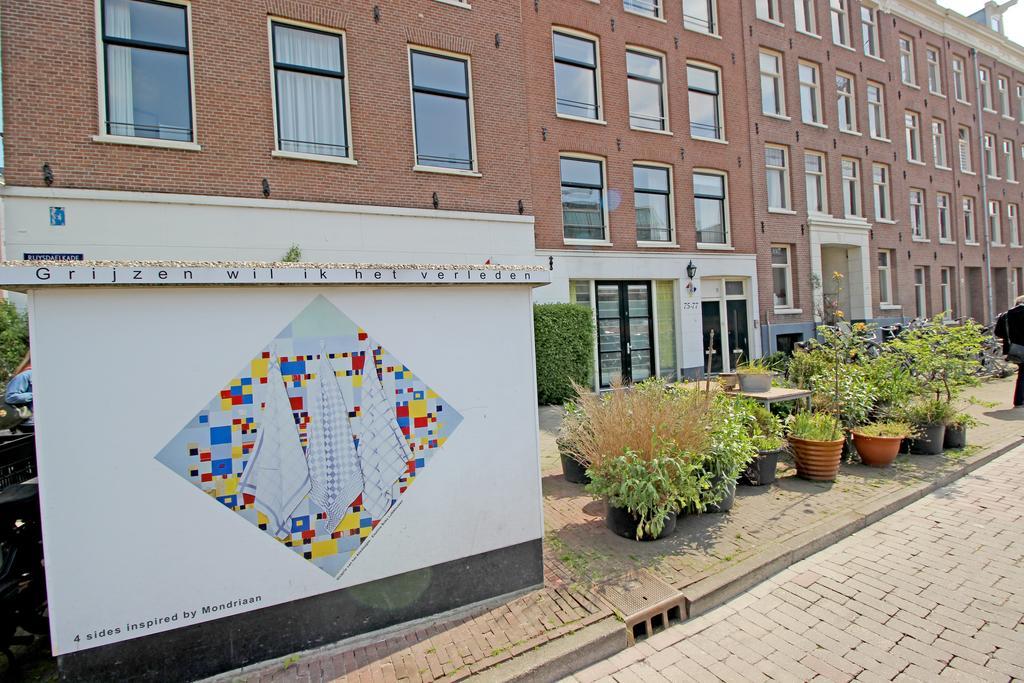 Ground Floor Canal Apartment Amsterdam Exterior photo